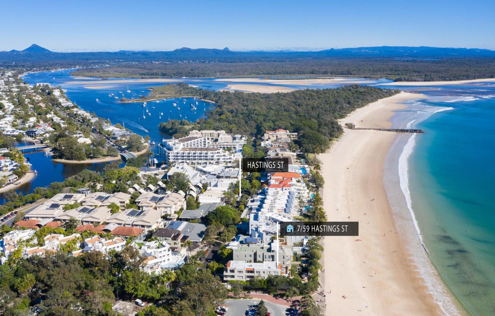 Portofino 7 Beachfront Penthouse Apartment Noosa Heads Exterior photo